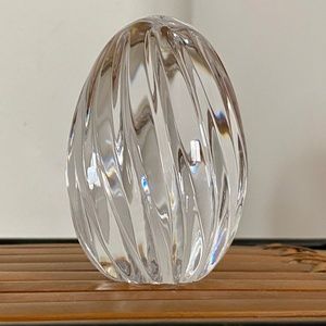 Atlantis Crystal Standing Egg